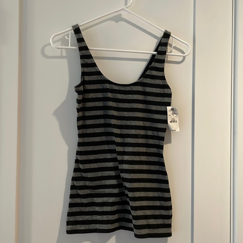 Express XS striped tank
